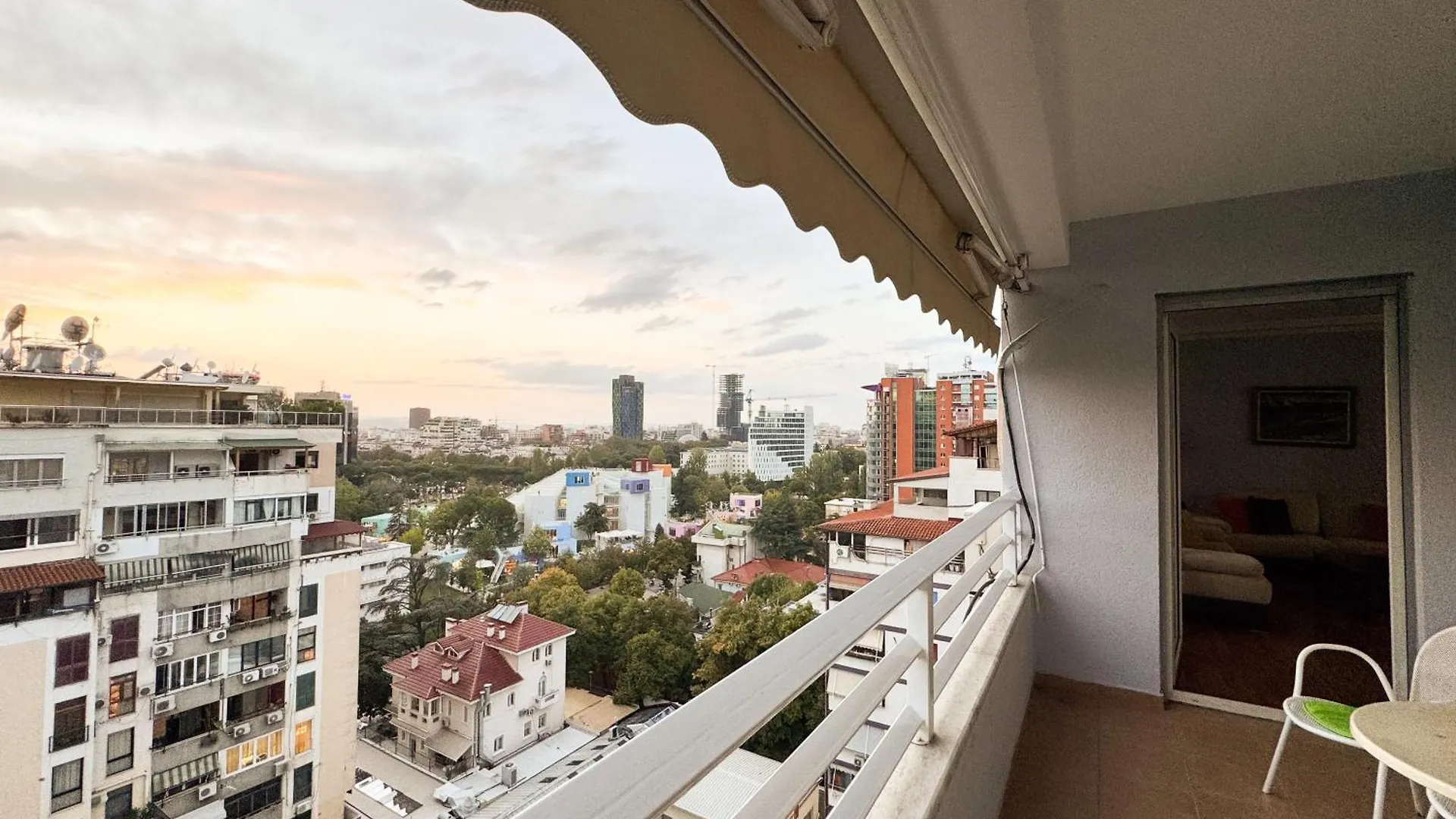 Cozy Apartment Near The Pyramid, Tirana Center 0*,  Albania